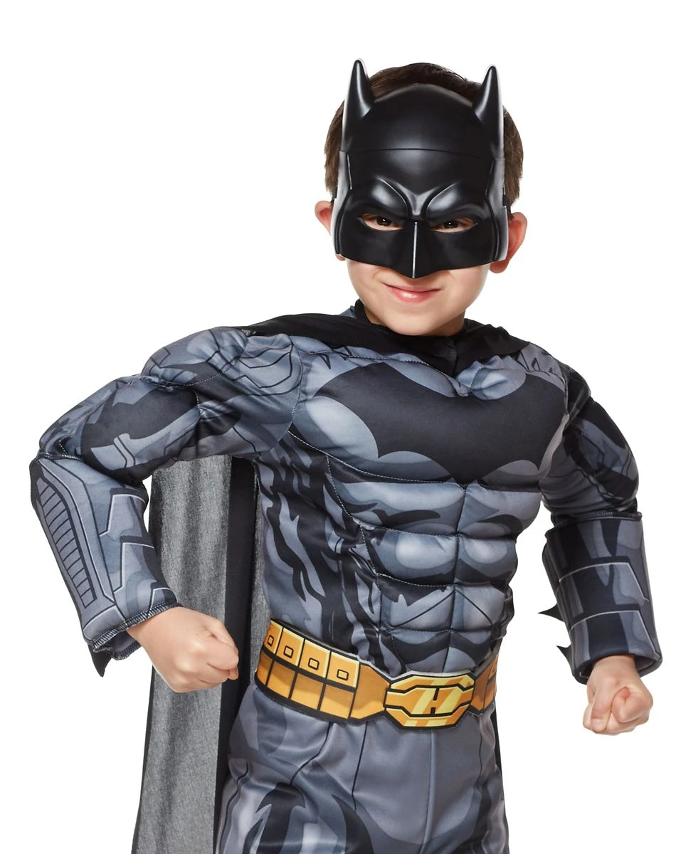 Spirit Halloween Kids Grey and Black 3D Batman Costume - DC Comics 6 Spirit Halloween Kids Grey and Black 3D Batman Costume - DC Comics - Image 4