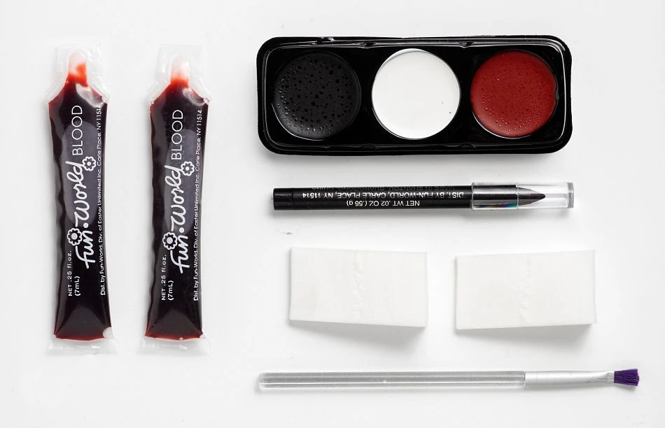 Spirit Halloween Killer Clown Makeup Kit 6 Spirit Halloween Killer Clown Makeup Kit - Image 4